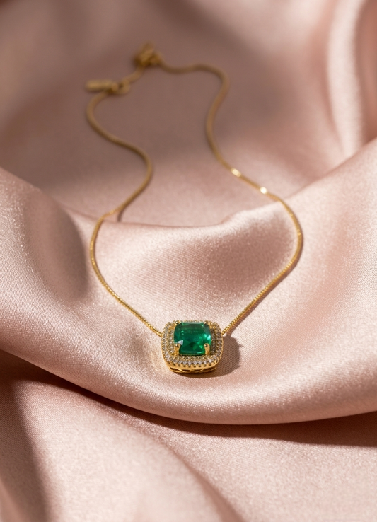 Colar esmeralda